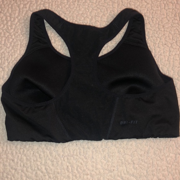 Black Nike sports bra - Picture 2 of 2